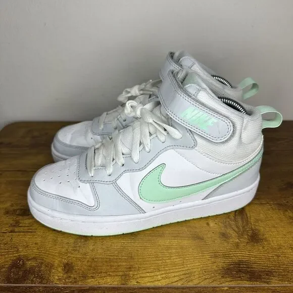 Nike Court Borough 2 High Top Sneaker Pure Platinum Mint Size 6Y Shoe CD7782-011 - Picture 2 of 6